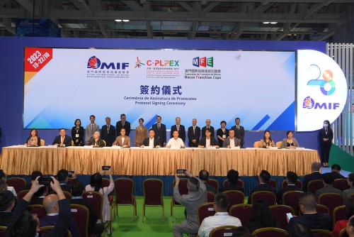 101 contracts are signed during the four-day exhibitions