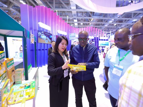 Nine thematic matching sessions are arranged during the three exhibitions, creating an efficient platform for business matching.