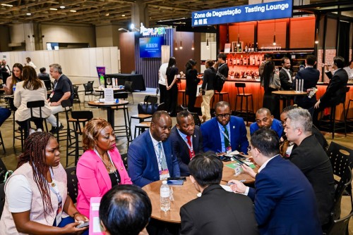 The three exhibitions provide a business matching platform for domestic and overseas exhibitors and traders.